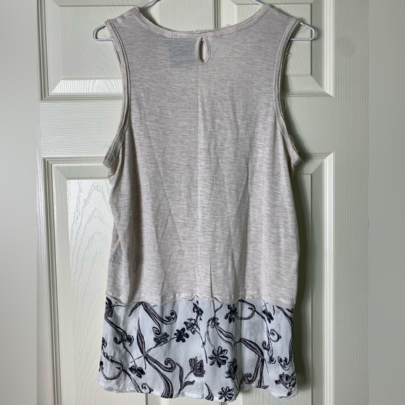 Nanette Lepore | Heather Oatmeal Henley Tank Floral Chiffon Hem - Medium - Picture 4 of 6